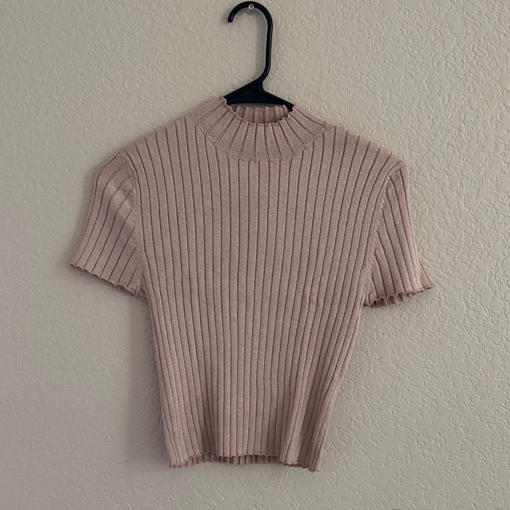 pink short sleeve knit top with gold sparkles